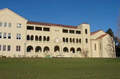 Photo: Santa Maria College